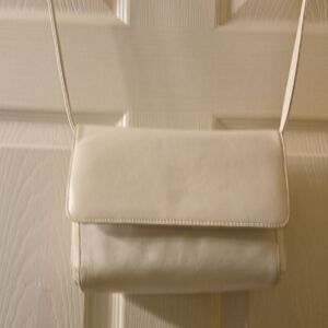 Chic Cream Crossbody Bag